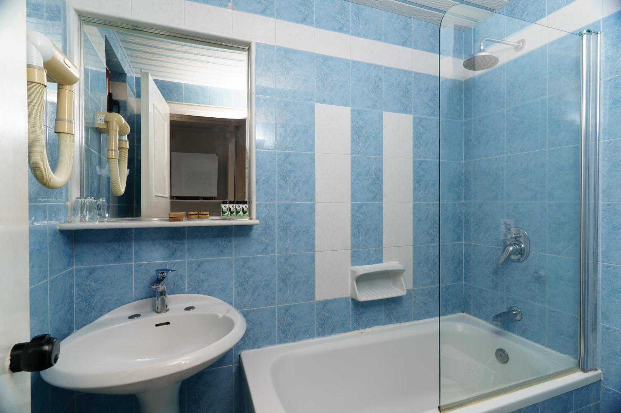 Appartamento con 3 Camere da Letto